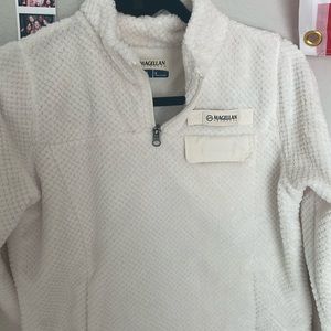 White  Magellan quarters zip